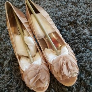 Alfani high heels bisque color